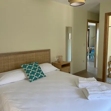 Casita Independiente Y Tres Apartamentos Con Piscina Ladeira Playa Baiona Exterior foto