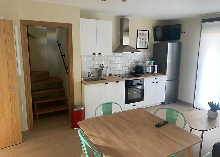 Casita Independiente Y Tres Apartamentos Con Piscina Ladeira Playa