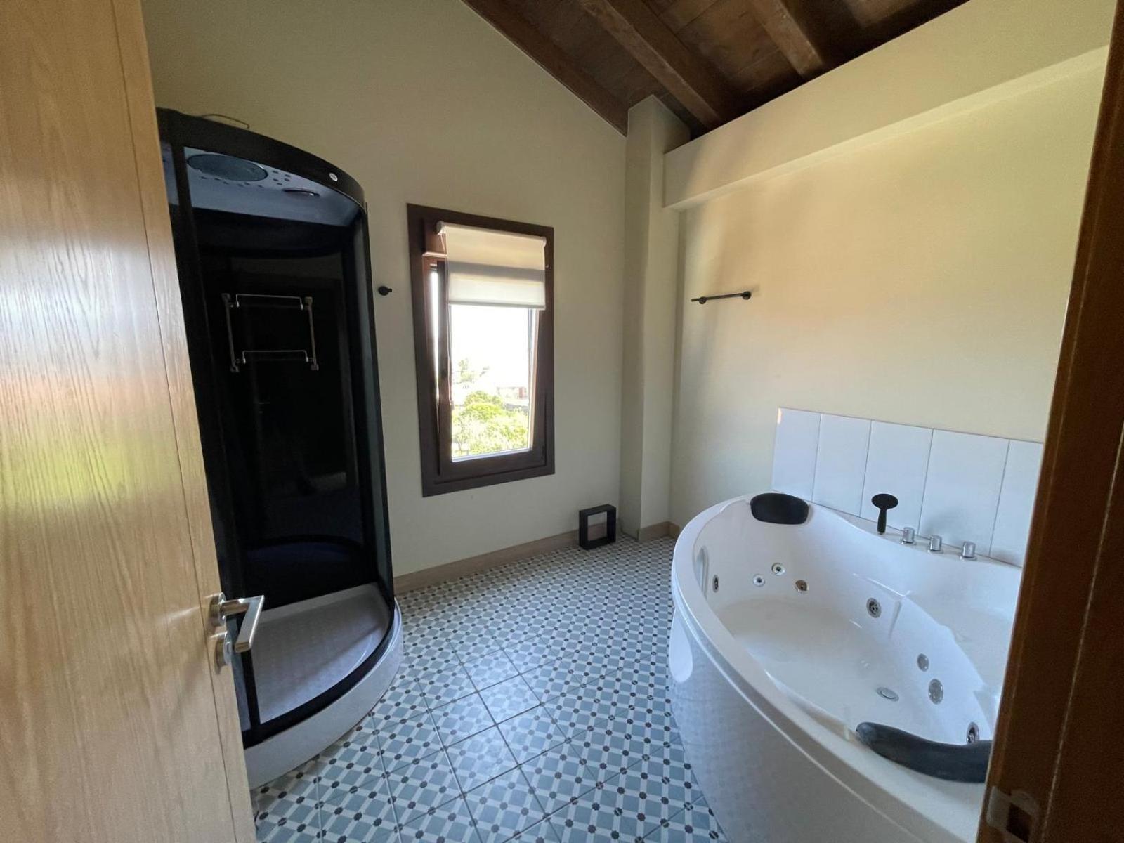 Hébergement de vacances Casita Independiente Y Tres Con Piscina Ladeira Playa Baiona